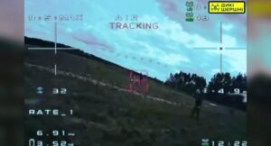 Ukraine is equipped with AI to help UAVs self-lock attack targets 0